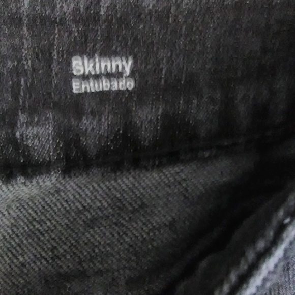 ⭐SOLD⭐Black skinny jeans - Picture 11 of 16